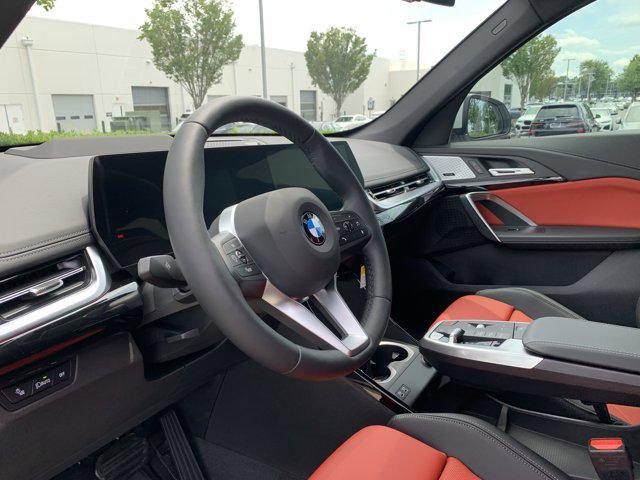 Photo of 2025 Mineral White Metallic BMW X1