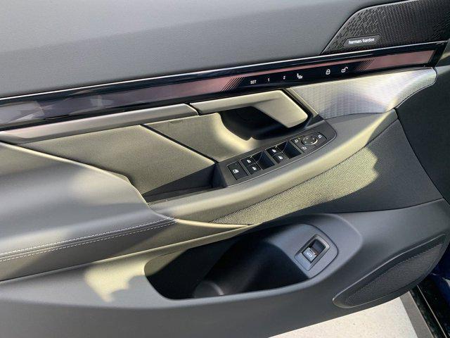 Photo of 2025 Phytonic Blue Metallic BMW i5