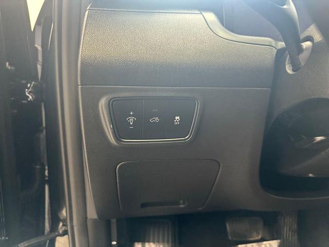 Photo of 2023 Phantom Black Hyundai SANTA CRUZ
