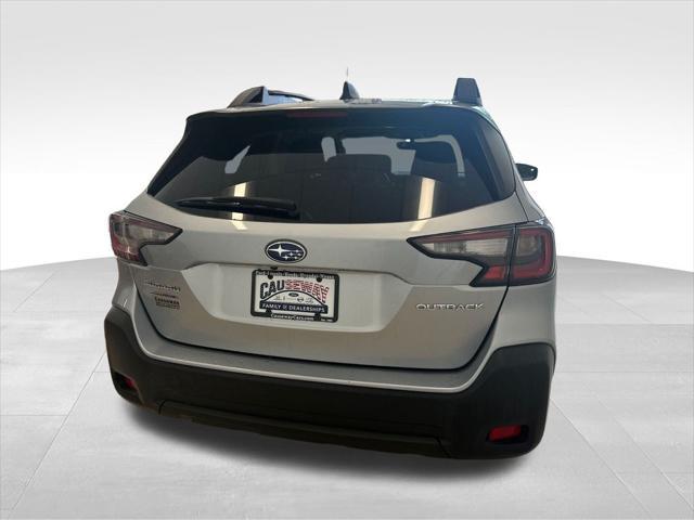Photo of 2023 Ice Silver Metallic Subaru Outback