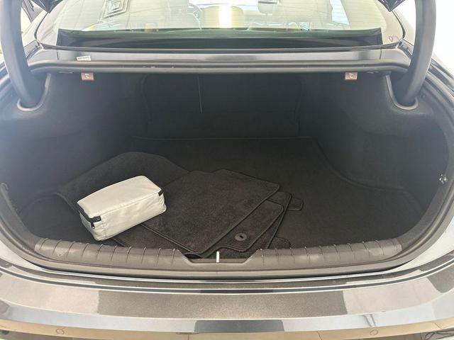 Photo of 2024 Portofino Gray Hyundai SONATA Hybrid
