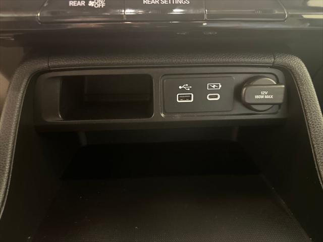 Photo of 2023 Modern Steel Metallic Honda Pilot