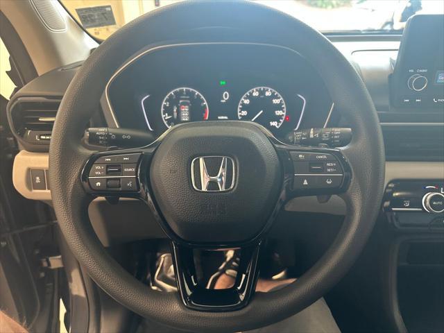 Photo of 2023 Modern Steel Metallic Honda Pilot