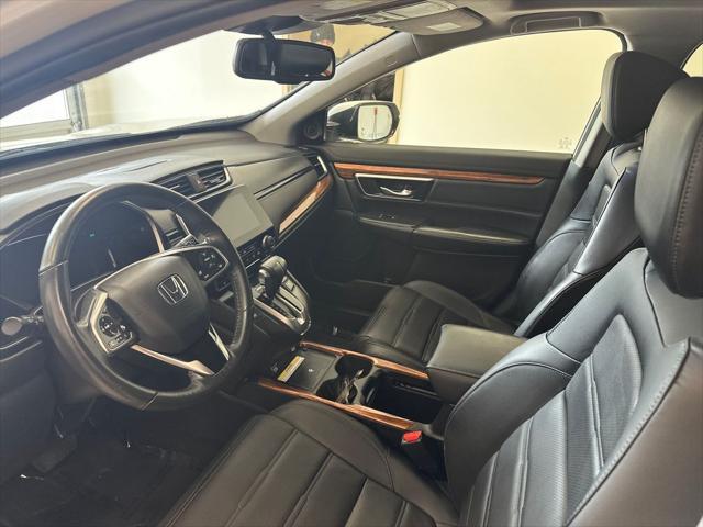 Photo of 2022 Platinum White Pearl Honda CR-V