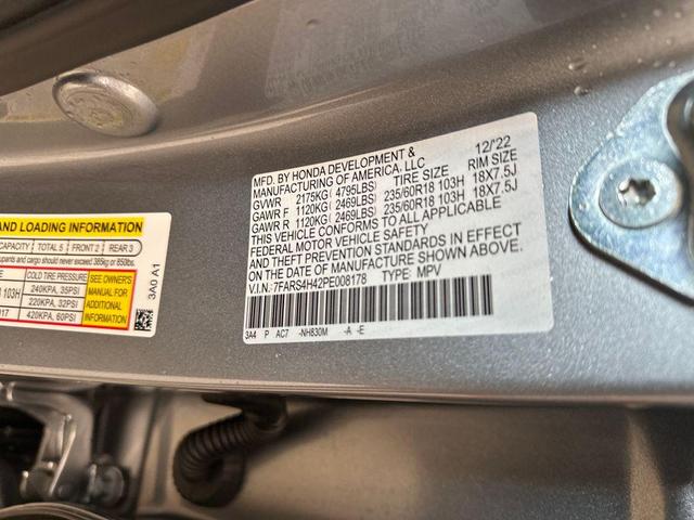 Photo of 2023 sparkle silver metallic Honda CR-V