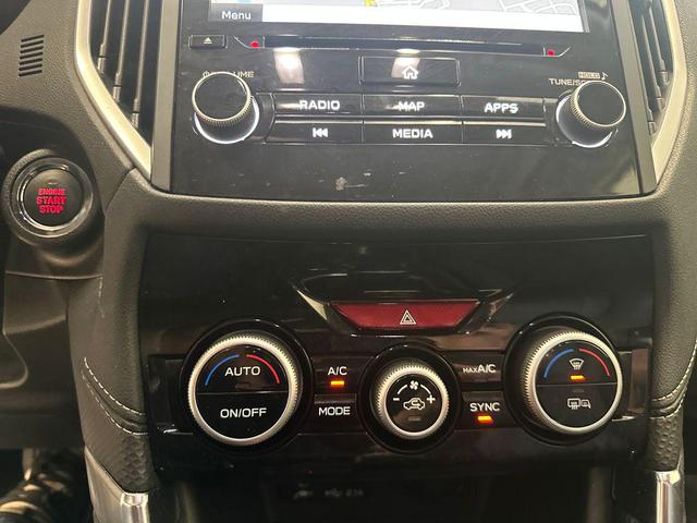Photo of 2023 Ice Silver Metallic Subaru Forester