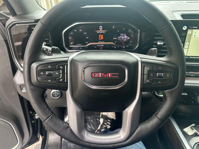 Photo of 2022 Onyx Black GMC Sierra 1500