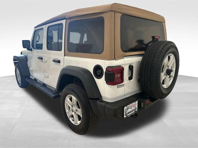 Photo of 2021 Bright White Clearcoat Jeep Wrangler Unlimited