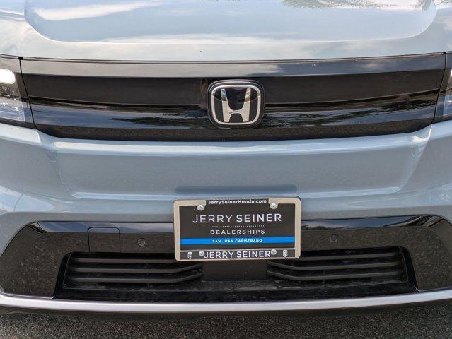 Photo of 2025 Sonic Gray Pearl Honda Prologue