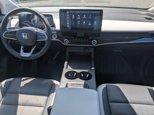 Photo of 2025 Gray Honda Prologue
