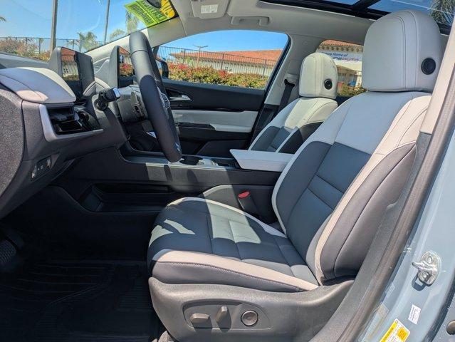 Photo of 2025 Gray Honda Prologue