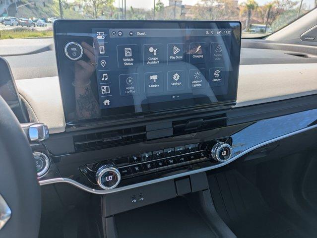 Photo of 2025 Gray Honda Prologue