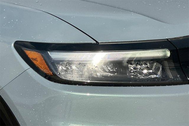 Photo of 2025 Gray Honda Prologue