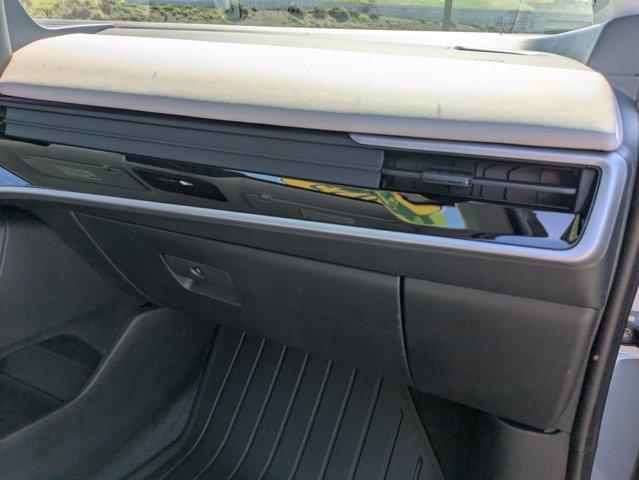 Photo of 2025 Gray Honda Prologue