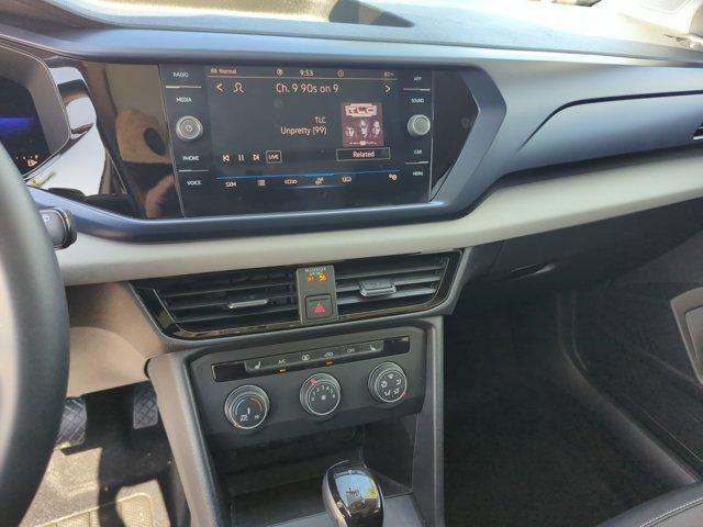 Photo of 2022 Deep Black Pearl Effect Volkswagen Taos
