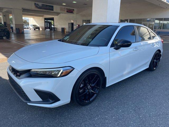 Photo of 2024 White Honda Civic Si