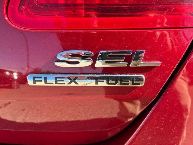 Photo of 2018 Ruby Red Ford Taurus