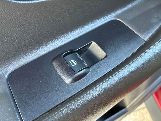 Photo of 2018 Ruby Red Ford Taurus