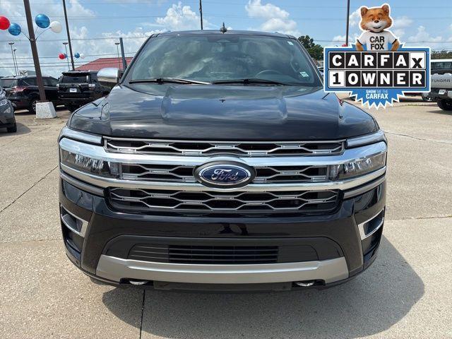 Photo of 2024 Agate Black Metallic Ford Expedition