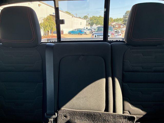 Photo of 2022 Boulder Gray Nissan Frontier