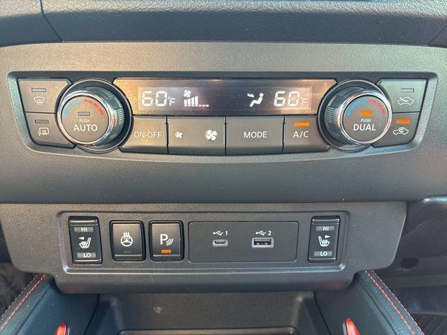 Photo of 2022 Boulder Gray Nissan Frontier