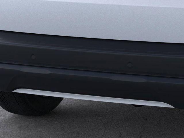 Photo of 2025 Silver Metallic Ford Escape
