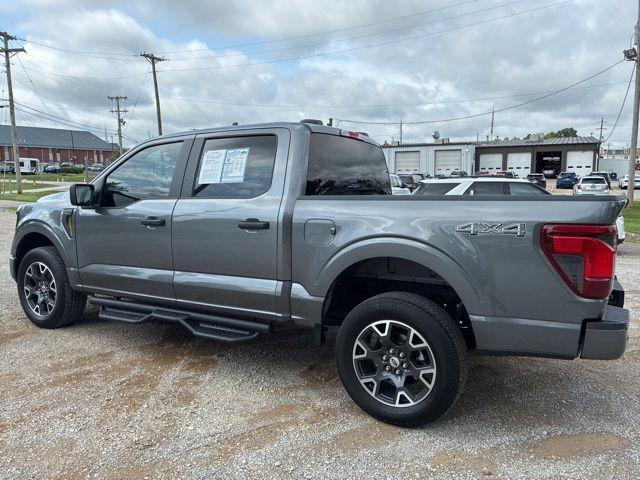 Photo of 2024 Carbonized Gray Metallic Ford F-150