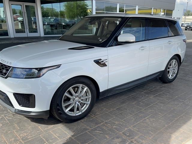 Photo of 2020 Fuji White Land Rover Range Rover Sport