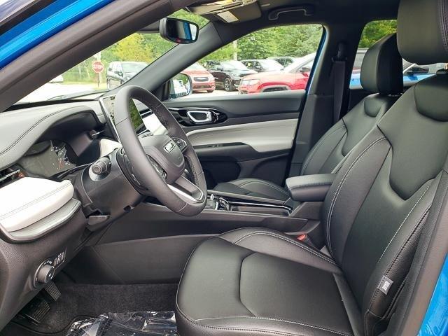 Photo of 2025 Hydro Blue Pearlcoat Jeep Compass
