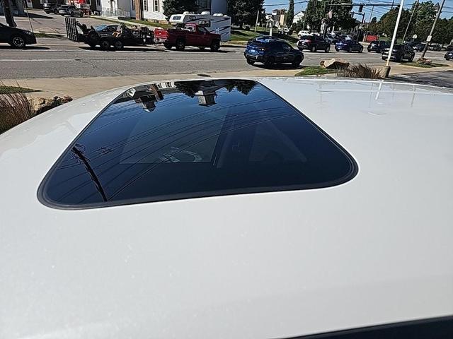 Photo of 2023 White Honda Ridgeline