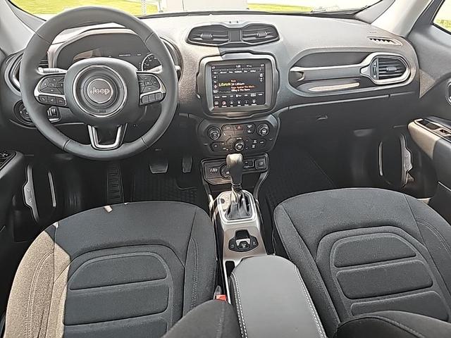 Photo of 2022 Graphite Gray Jeep Renegade