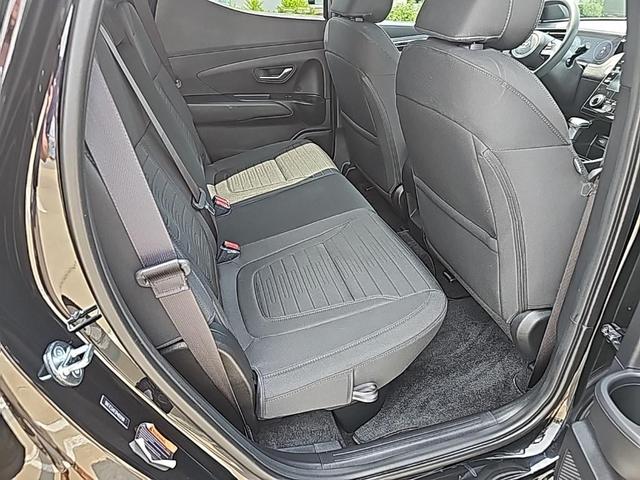Photo of 2023 Phantom Black Hyundai SANTA CRUZ
