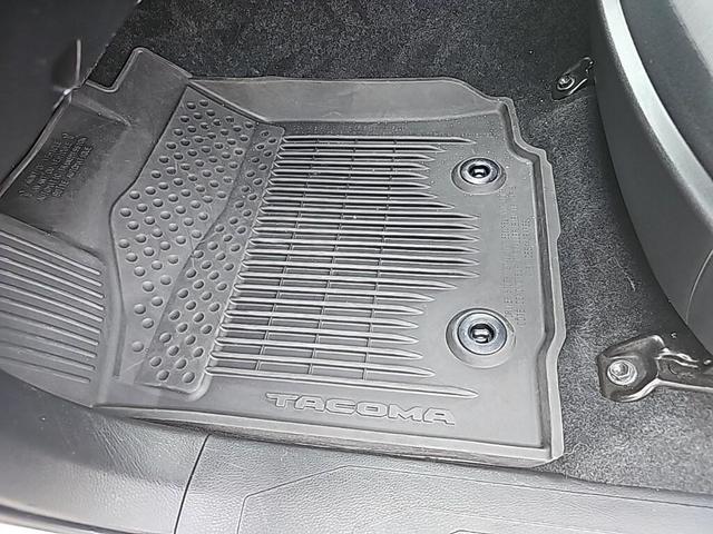 Photo of 2022 Celestial Silver Metallic Toyota Tacoma