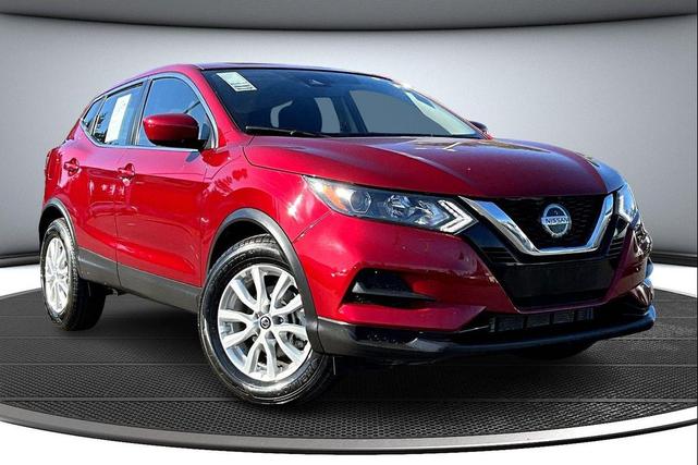 Photo of 2021 Scarlet Ember Tintcoat Nissan Rogue Sport