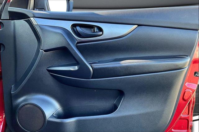 Photo of 2021 Scarlet Ember Tintcoat Nissan Rogue Sport