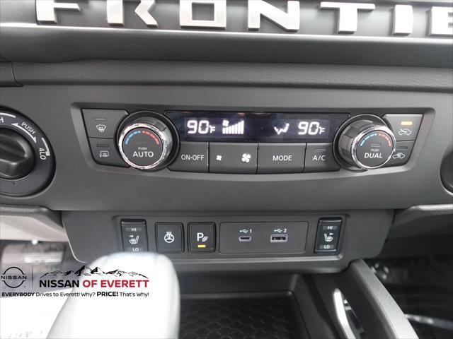 Photo of 2025 Super Black Nissan Frontier