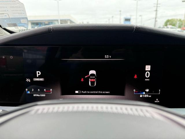 Photo of 2025 Scarlet Ember Tintcoat/Super Black Nissan Murano