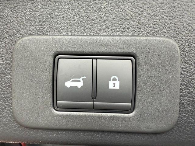 Photo of 2025 Scarlet Ember Tintcoat/Super Black Nissan Murano