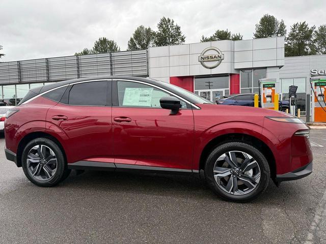 Photo of 2025 Scarlet Ember Tintcoat/Super Black Nissan Murano