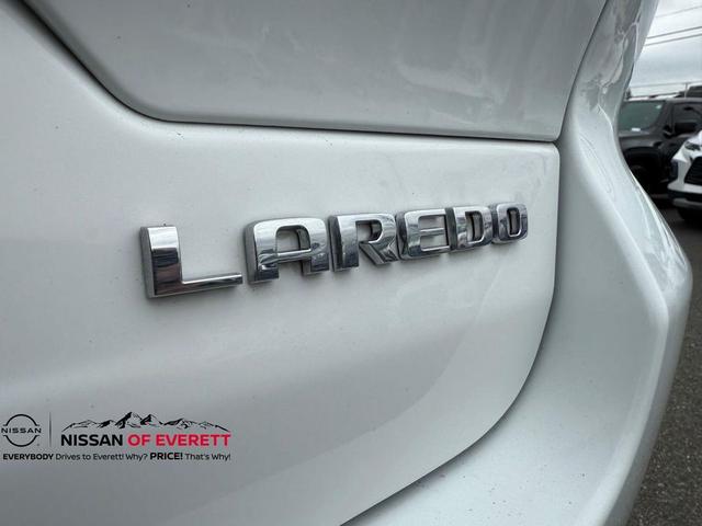 Photo of 2023 Bright White Clearcoat Jeep Grand Cherokee