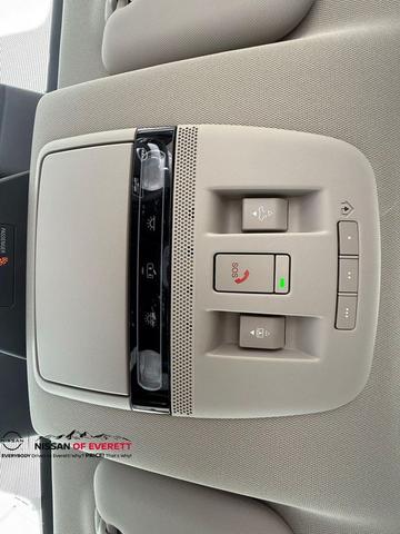 Photo of 2025 Black Diamond Pearl Nissan ARIYA