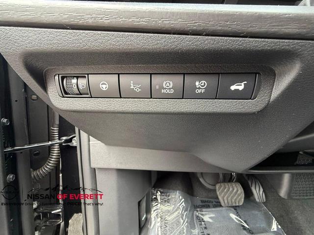 Photo of 2025 Black Diamond Pearl Nissan ARIYA