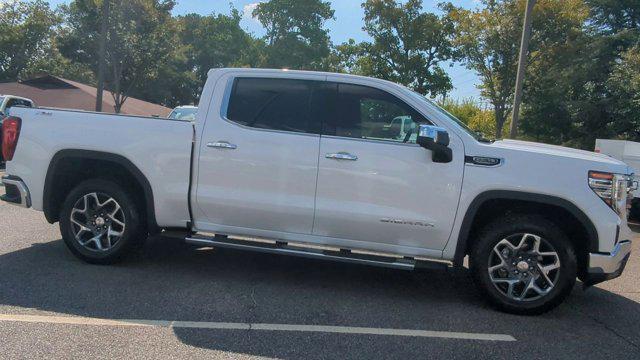 Photo of 2023 White Frost Tricoat GMC Sierra 1500