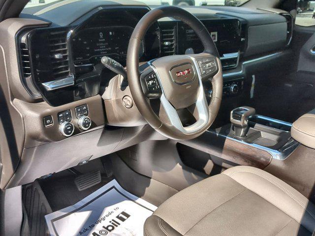 Photo of 2023 White Frost Tricoat GMC Sierra 1500