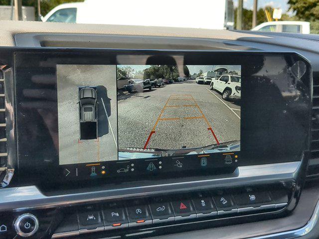 Photo of 2023 White Frost Tricoat GMC Sierra 1500