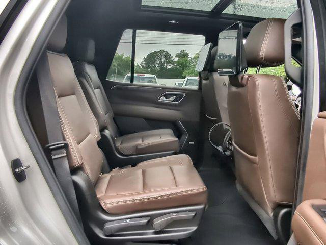 Photo of 2021 Iridescent Pearl Tricoat Chevrolet Tahoe