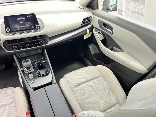 Photo of 2025 Black Nissan Rogue