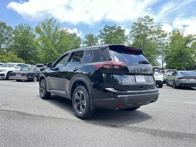 Photo of 2025 Black Nissan Rogue