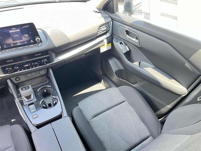 Photo of 2025 Deep Ocean Blue Nissan Rogue
