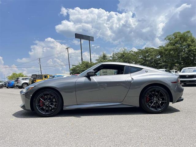 Photo of 2025 Gun Metallic Nissan Z
